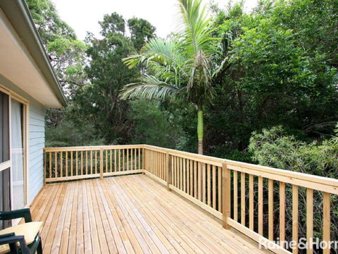 Mac's Surf Style - 12 Ocean Drive - Holiday Cairns 3