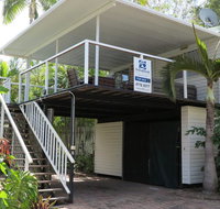 Magnetic Haven Unit 5 - Holiday Cairns