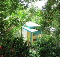 Magnetic Reef Apartments Unit 3 - Holiday Cairns