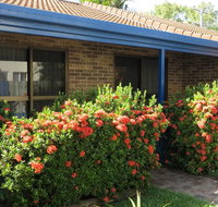 Magnetic Shores Unit 2 - Holiday Cairns