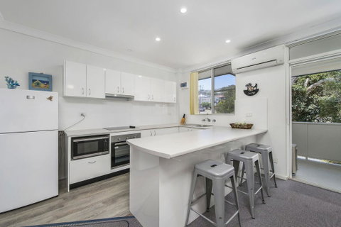 Maliblue, 5/1 Main Street, Crescent Head - Holiday Cairns 1