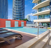 Mantra Broadbeach on the Park - Holiday Cairns