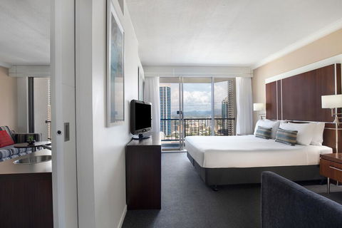 Mantra On View Hotel - Holiday Cairns 2