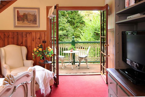 Mary Cards Coach House - Holiday Cairns 2