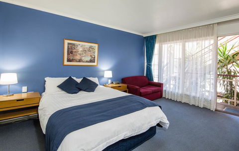 MAS Country Riverboat Lodge Motor Inn - Holiday Cairns 1