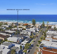 Mermaid Beach Break - Holiday Cairns