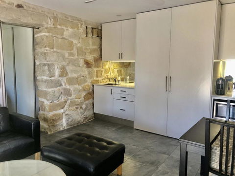 Miramar - Holiday Cairns 1