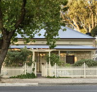 Miriams Cottage - Holiday Cairns