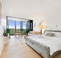 Modern Luxury Apartment in the Heart of Sydney CBD - Holiday Cairns