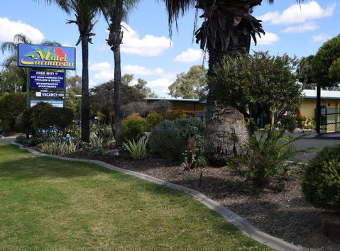 Motel Carnarvon - Holiday Cairns 1