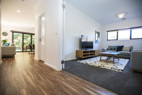 Mountain Haven - Holiday Cairns 1