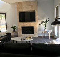 Mountain Mist Apartments - Holiday Cairns