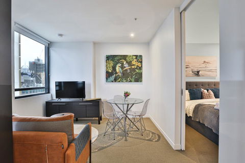 MY80 Apartment Located In The Inner Of Melbourne CBD - Holiday Cairns 3