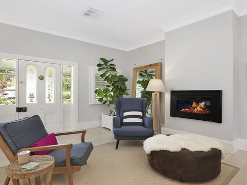 Nattai Lodge - House & Cottage In Beautiful Garden - Holiday Cairns 2