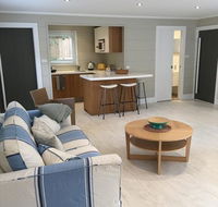 Nautilus Avalon Beach - Holiday Cairns