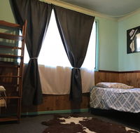 Neat and Nice Room - Holiday Cairns