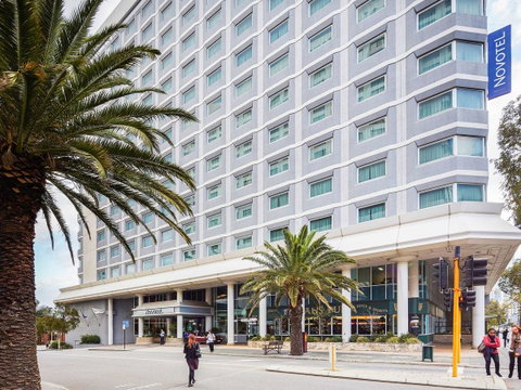 Novotel Perth Langley - Holiday Cairns 20