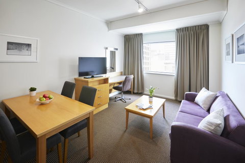 Novotel Perth Langley - Holiday Cairns 41