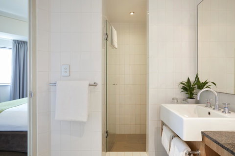 Novotel Perth Langley - Holiday Cairns 27