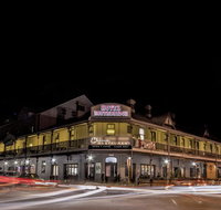 Hotel Northbridge - Holiday Cairns
