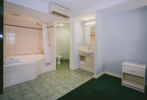 Hotel Northbridge - Holiday Cairns 5
