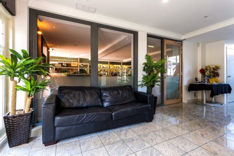 Baileys Parkside Motel By VetroBlu - Holiday Cairns 0