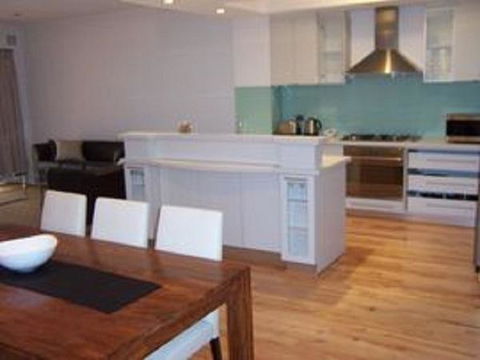 West End District Apartments - Holiday Cairns 18