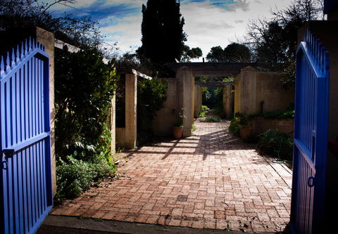 Lotti's House - Holiday Cairns 15