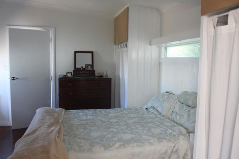 Lotti's House - Holiday Cairns 22