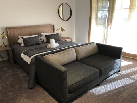 Caves Road Guest Houses - Holiday Cairns 22