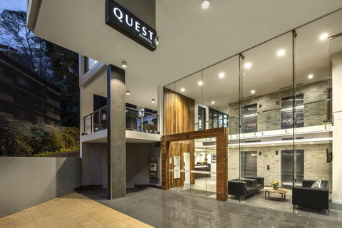 Quest Mounts Bay Road - Holiday Cairns 5