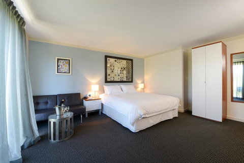 Sullivans Hotel - Holiday Cairns 19