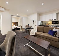 Attika Hotel - Holiday Cairns