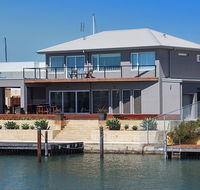 Oceans Edge - Busselton - Holiday Cairns