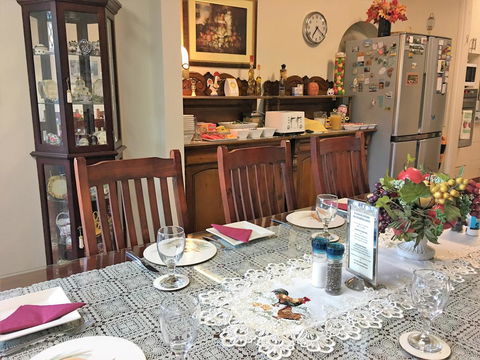 Armadale Cottage Bed & Breakfast - Holiday Cairns 18
