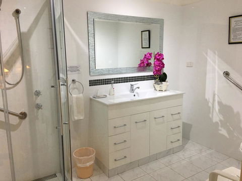 Armadale Cottage Bed & Breakfast - Holiday Cairns 14