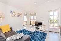Book Chittering Accommodation Vacations Holiday Cairns Holiday Cairns