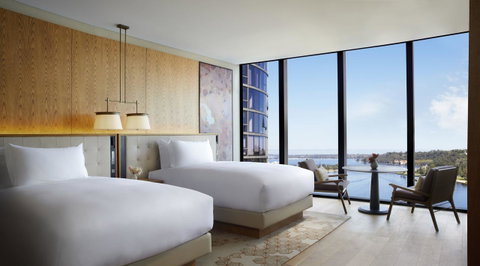 The Ritz-Carlton, Perth - Holiday Cairns 16
