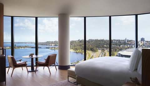 The Ritz-Carlton, Perth - Holiday Cairns 5