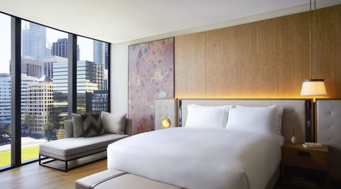 The Ritz-Carlton, Perth - Holiday Cairns 11