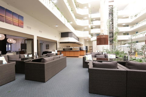 Atrium Hotel Mandurah - Holiday Cairns 31