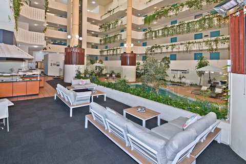 Atrium Hotel Mandurah - Holiday Cairns 15