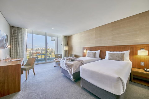 The Sebel Mandurah - Holiday Cairns 3