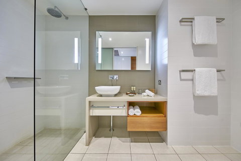 The Sebel Mandurah - Holiday Cairns 7