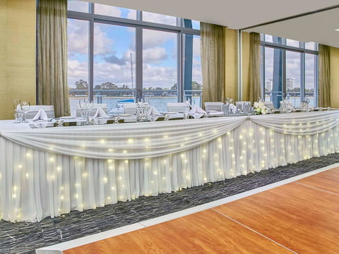 The Sebel Mandurah - Holiday Cairns 34