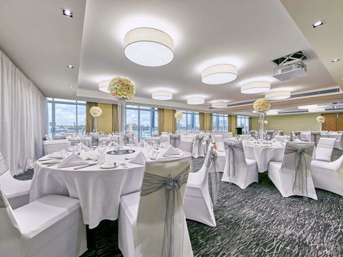 The Sebel Mandurah - Holiday Cairns 24