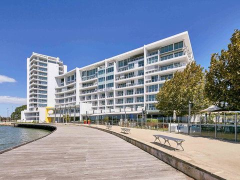 The Sebel Mandurah - Holiday Cairns 5
