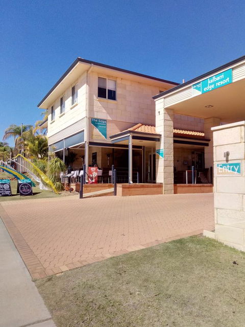 Kalbarri Edge Resort - Holiday Cairns 7