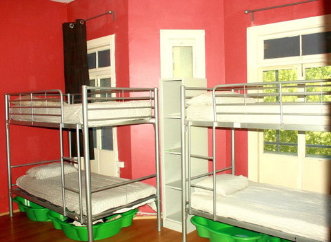The Hive Hostel - Traveler Friendly, Passport Only - Holiday Cairns 22