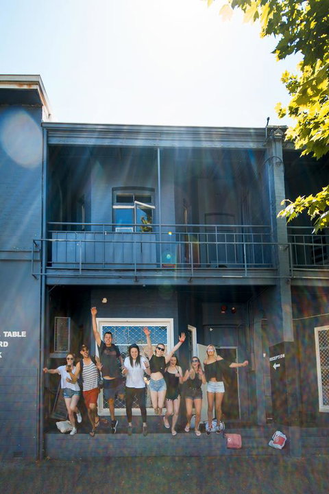 The Hive Hostel - Traveler Friendly, Passport Only - Holiday Cairns 2